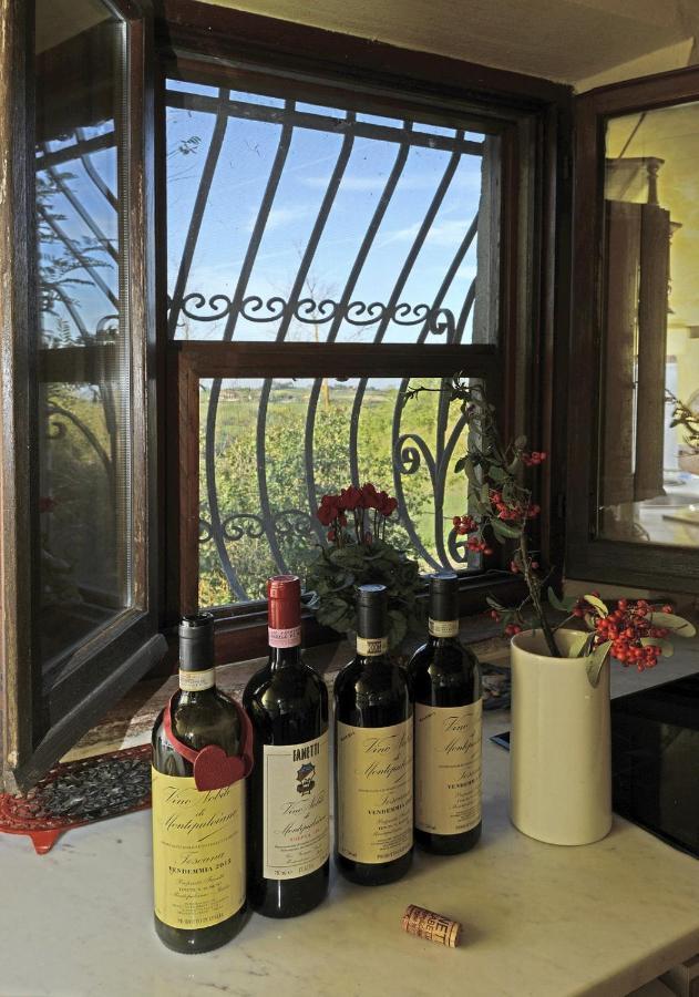 Podere Le Crete Montepulciano Exterior photo